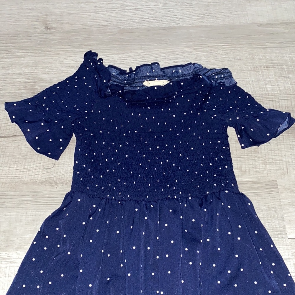 Dress - Picture 2 of 2